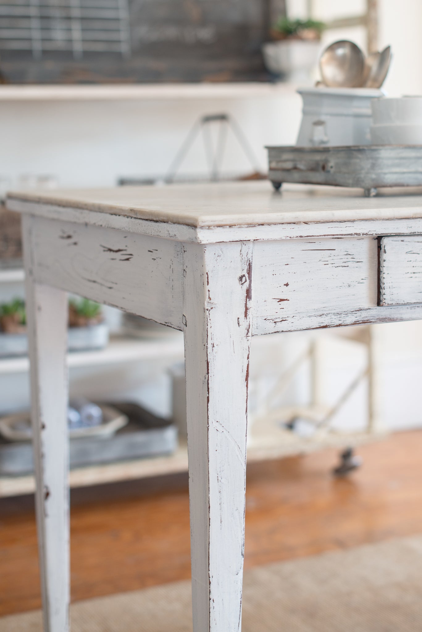 Farmhouse White Milk Paint